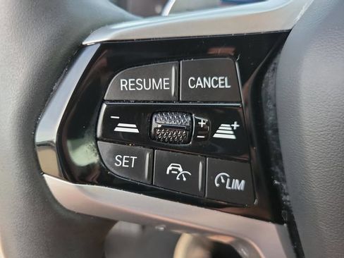 Used 2025 BMW 330i Sedan RWD image 26