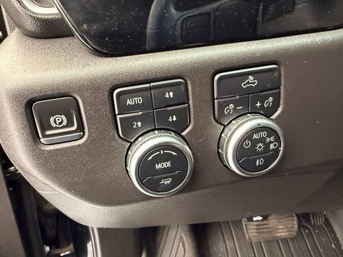 Used 2024 GMC Sierra 1500 Elevation w/ X31 Off-Road Package AWD/4WD image 16