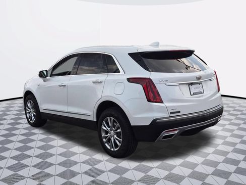 Certified 2023 Cadillac XT5 Premium Luxury w/ LPO, Floor Liner Package AWD/4WD image 5