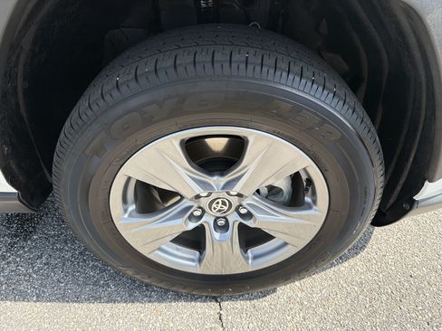 Certified 2024 Toyota RAV4 XLE AWD/4WD image 22