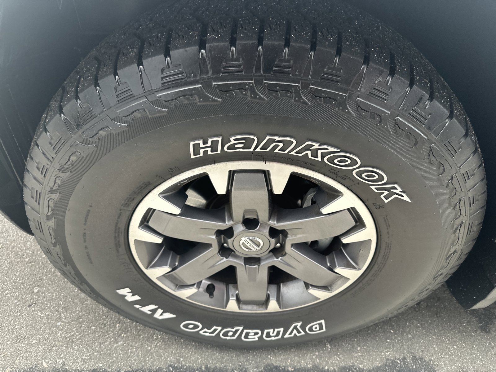 Used 2020 Nissan Frontier PRO-4X w/ Pro-4x Utility Package AWD/4WD image 36