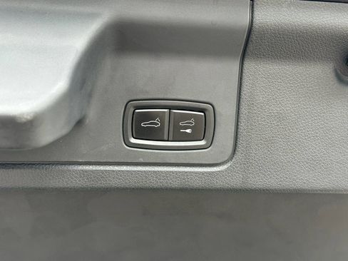 Used 2014 Porsche Panamera S image 29