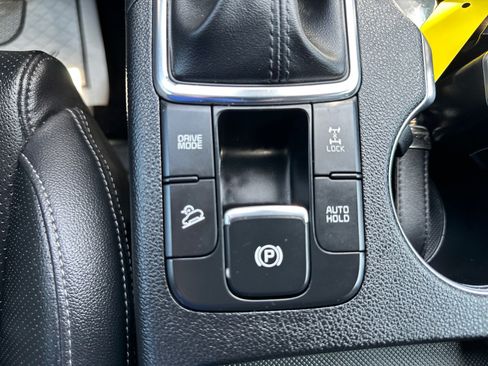 Used 2022 Kia Sportage Nightfall Edition w/ Nighfall AWD Premium Package image 28
