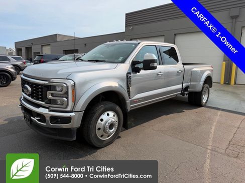 Used 2023 Ford F450 Lariat w/ Lariat Ultimate Package AWD/4WD image 2