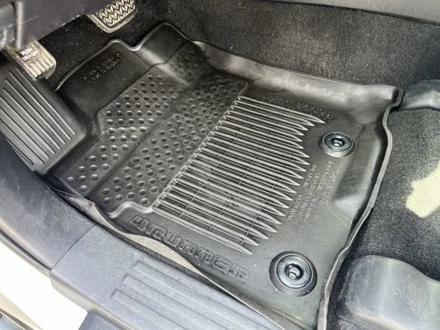 Used 2021 Toyota 4Runner SR5 RWD image 17