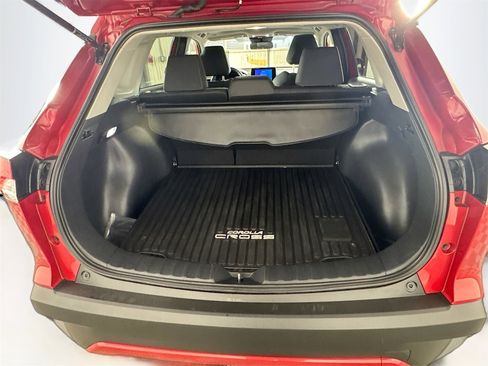 Certified 2023 Toyota Corolla Cross LE w/ Moonroof Package image 23