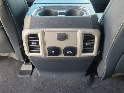 Used 2022 Ford F350 Lariat w/ Chrome Package AWD/4WD image 18