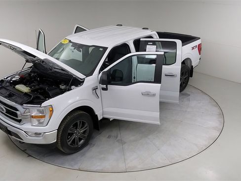 Certified 2023 Ford F150 XLT w/ XTR Package image 58