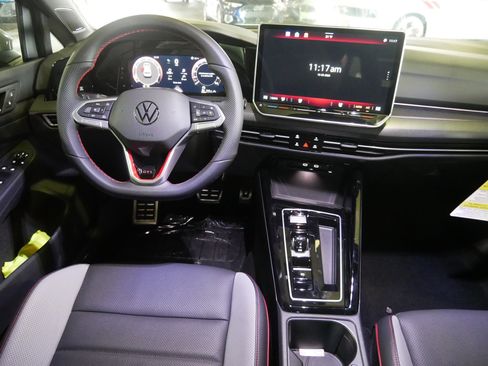 New 2026 Volkswagen GTI Autobahn image 8