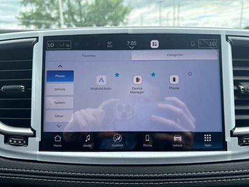 New 2027 Chrysler Pacifica Select AWD/4WD image 49
