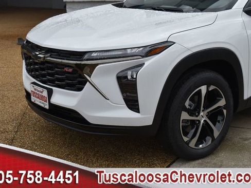 New 2026 Chevrolet Trax RS w/ Driver Confidence Package image 29