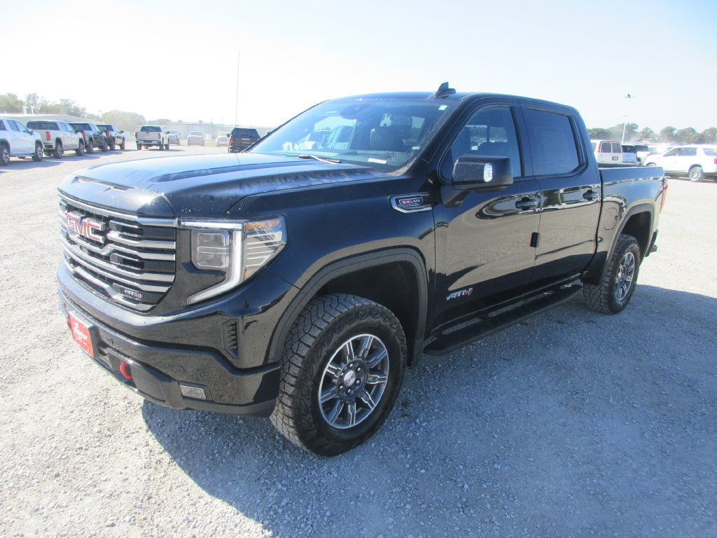 New 2026 GMC Sierra 1500 AT4 w/ AT4 Premium Package AWD/4WD image 12