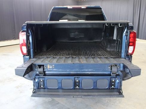 Used 2021 GMC Sierra 1500 Elevation w/ X31 Off-Road Package AWD/4WD image 44