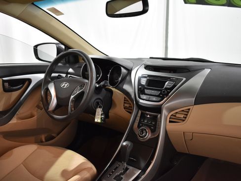 Used 2013 Hyundai Elantra GLS image 27