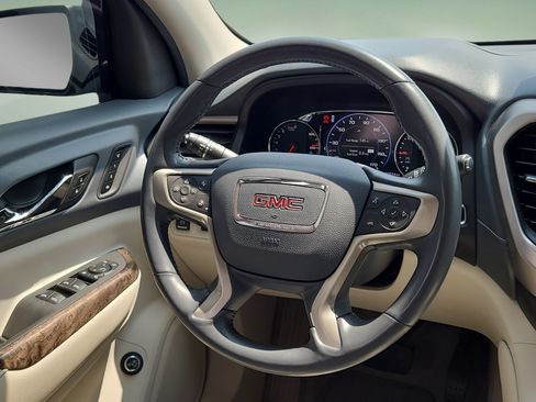 Used 2021 GMC Acadia Denali w/ Trailering Package AWD/4WD image 12