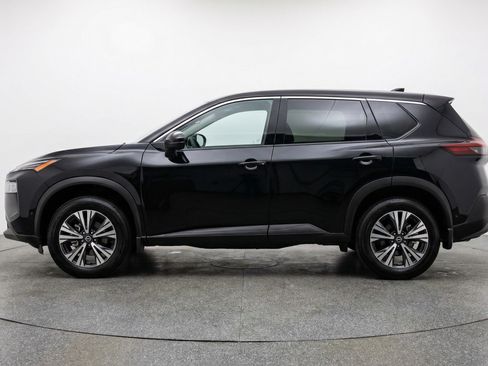 Used 2025 Nissan Rogue SV FWD image 5
