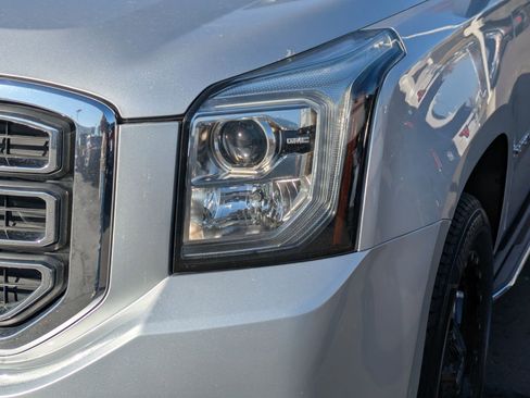 Used 2019 GMC Yukon XL SLT w/ Open Road Package image 12