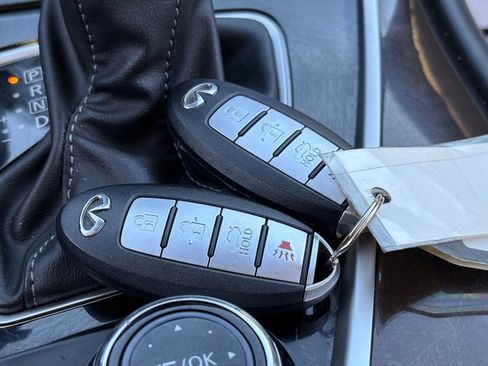 Used 2018 INFINITI Q50 Luxe image 31