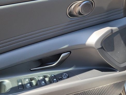 New 2026 Hyundai Elantra Sport FWD image 7
