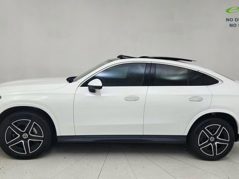 Used 2025 Mercedes-Benz GLC 300 4MATIC image 10