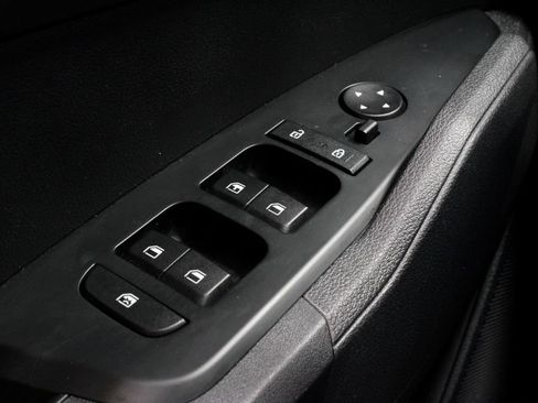 Used 2025 Kia Sportage LX AWD/4WD image 25