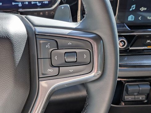 Used 2025 Chevrolet Silverado 1500 ZR2 w/ Technology Package image 20