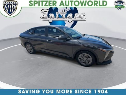 Used 2025 Kia K4 FWD image 2
