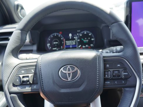 New 2026 Toyota 4Runner TRD Off-Road Premium AWD/4WD image 24