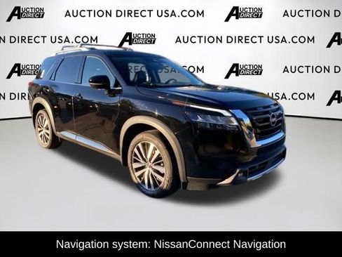 Used 2022 Nissan Pathfinder Platinum w/ Lighting Package (N92) image 2