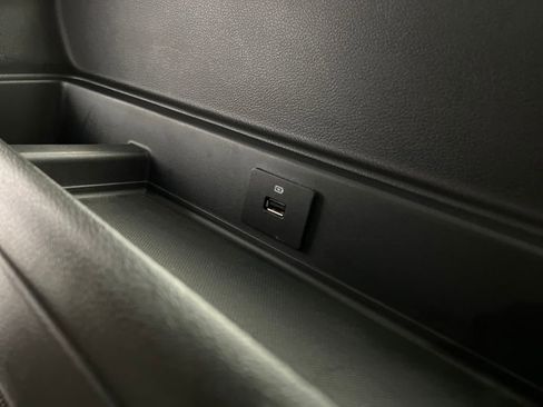 Used 2024 Ford Expedition Limited image 39