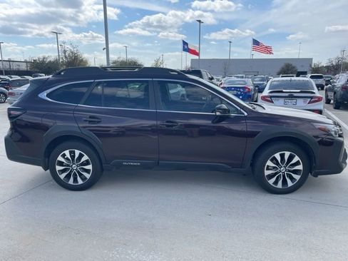 Used 2024 Subaru Outback Limited XT image 2