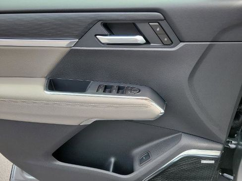 New 2026 GMC Acadia Elevation w/ Elevation Premium Package image 25