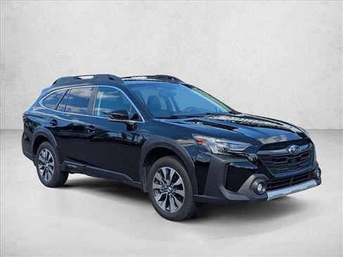 Used 2023 Subaru Outback Limited image 3