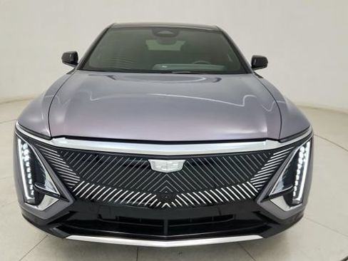 Used 2024 Cadillac Lyriq Luxury AWD/4WD image 17