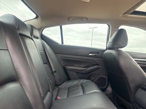 Certified 2023 Nissan Altima 2.5 SR w/ SR Premium Package FWD image 30
