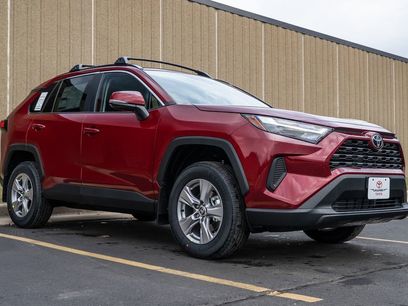 New 2025 Toyota RAV4 XLE w/ Convenience Package