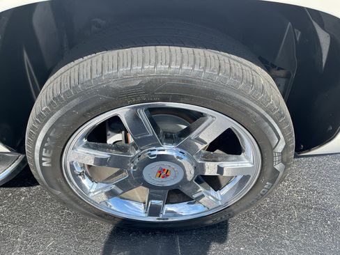 Used 2008 Cadillac Escalade ESV AWD image 53