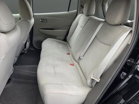 Used 2011 Nissan Leaf SL FWD image 11