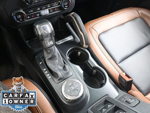 Used 2024 Ford Bronco Outer Banks AWD/4WD image 28