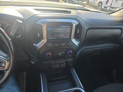 Used 2022 Chevrolet Silverado 2500 LT w/ Z71 Sport Edition image 29