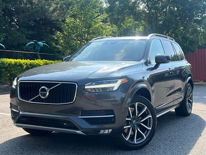 Used 2018 Volvo XC90 T6 Momentum w/ Convenience Package