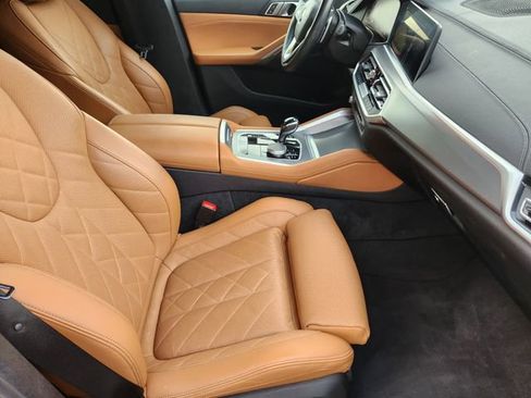 Used 2023 BMW X6 xDrive40i w/ Premium Package AWD/4WD image 10