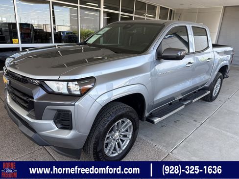 Used 2026 Chevrolet Colorado LT w/ Advanced Trailering Package RWD image 1