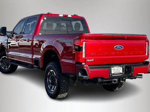 Used 2024 Ford F250 Lariat w/ Tremor Off-Road Package image 4