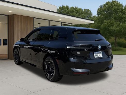 Used 2025 BMW iX xDrive50 image 8