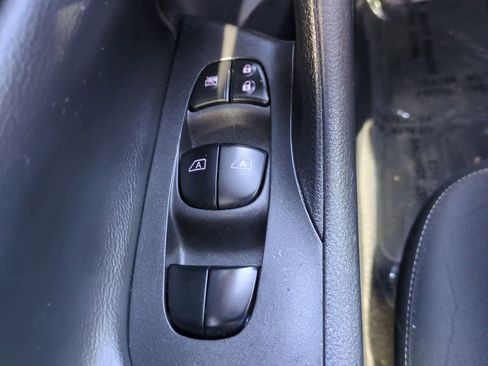 Used 2016 Nissan Altima 2.5 SV w/ Convenience Package FWD image 19
