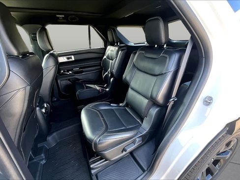 Used 2023 Ford Explorer ST w/ Equipment Group 401A AWD/4WD image 21