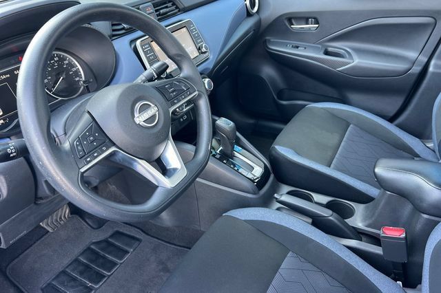 Used 2024 Nissan Versa SV FWD image 10