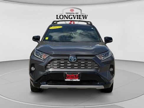 Used 2019 Toyota RAV4 XSE AWD/4WD image 8