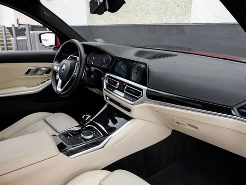 Used 2022 BMW 330i Sedan w/ Driving Assistance Package RWD image 15